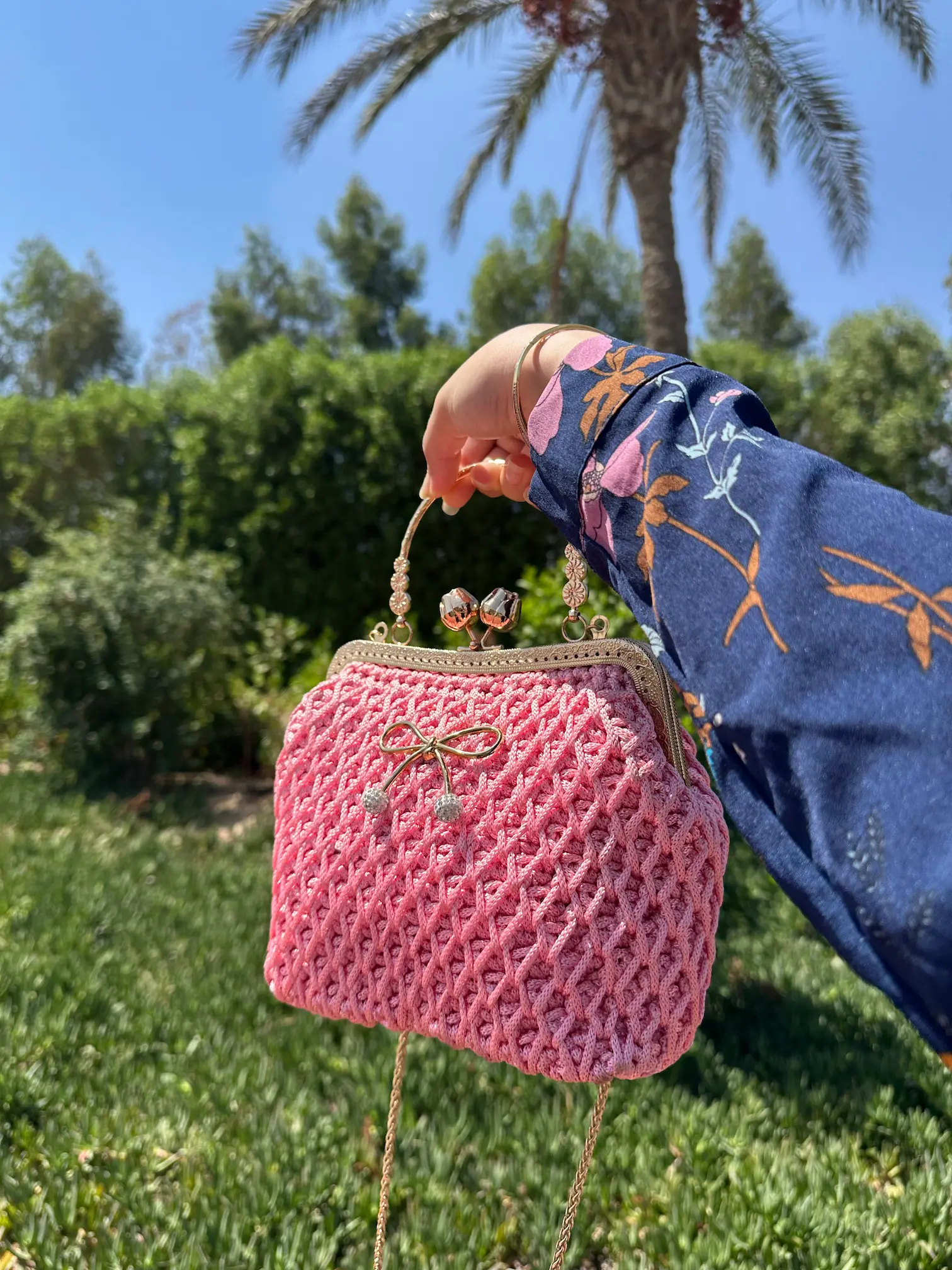 شنطة Special Rose كروشيه كلاسيك